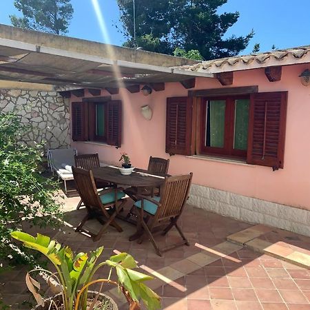 Casa Vacanze Lo Stagnone Da Rosita Marsala Exterior foto